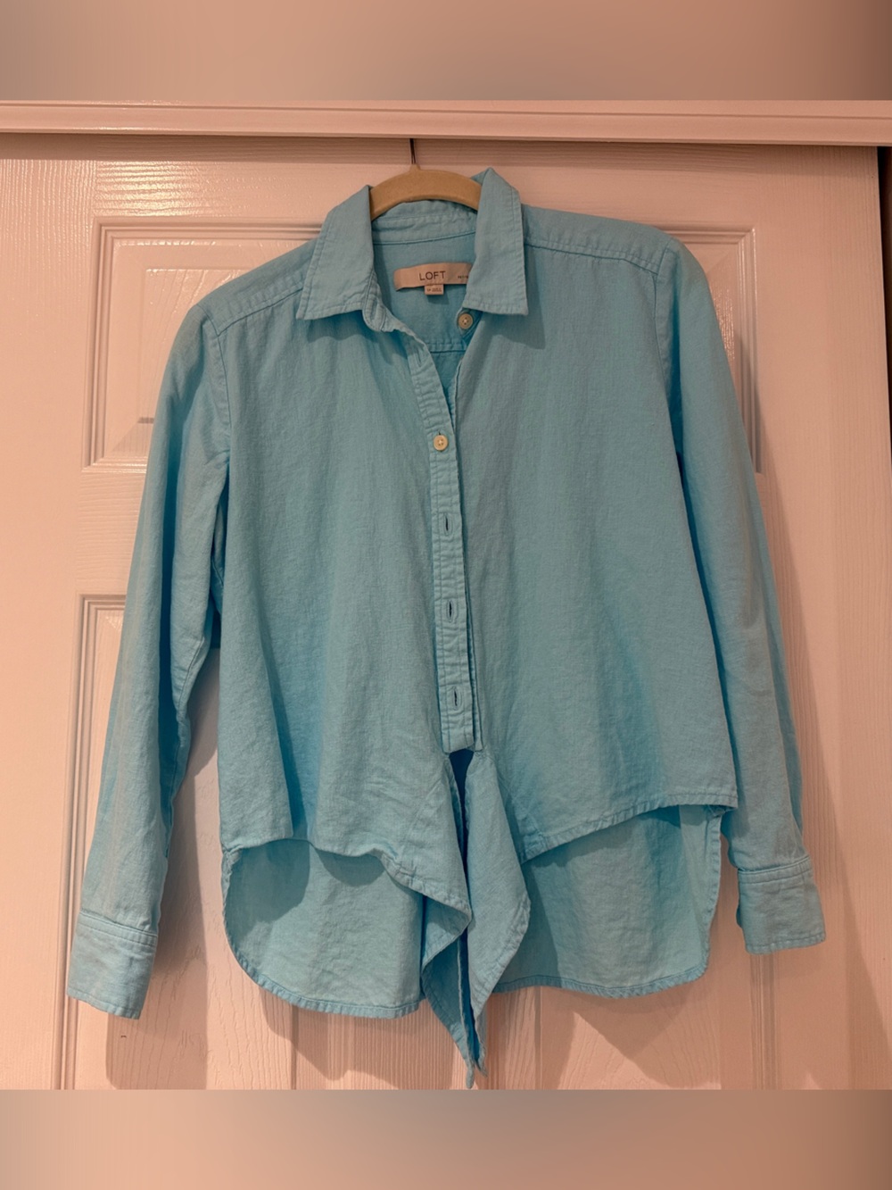 LOFT Aqua Blue Women’s Petite Button-Front Long Sleeve Linen Shirt
